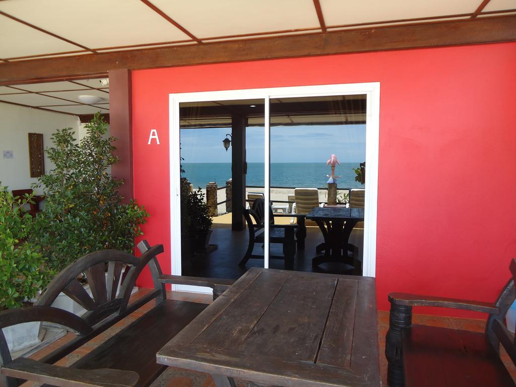 Sea Breeze House, Naiplao Beach Khanom Exterior photo